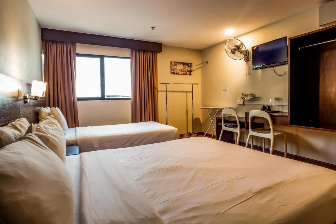 Pp Hotel By Moxy จอร์จทาวน์ ภายนอก รูปภาพ